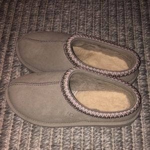 Goat gray ugg Tasman slippers size 7